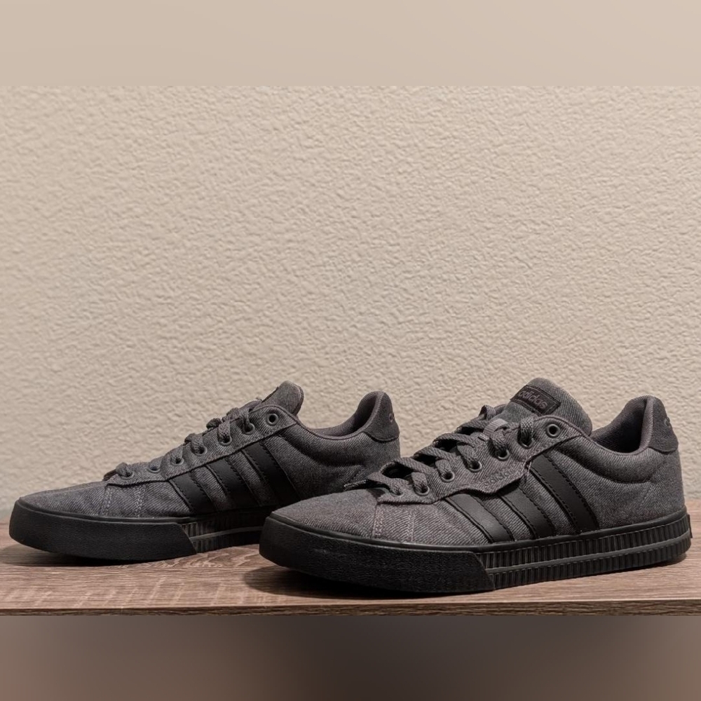 Adidas Men's Charcoal Sneakers